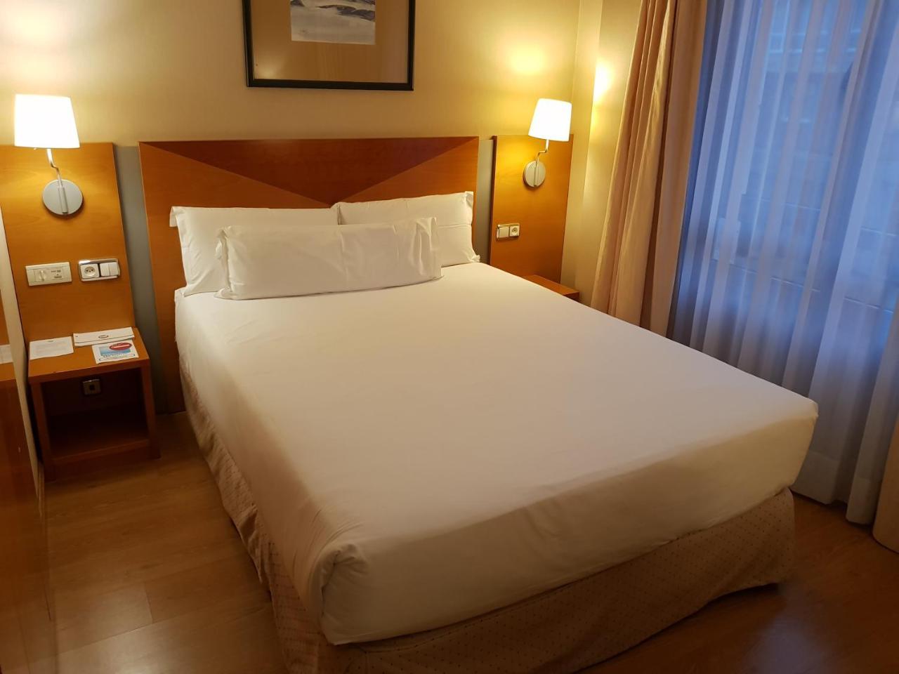 Oca Villa de Avilés Hotel Kültér fotó