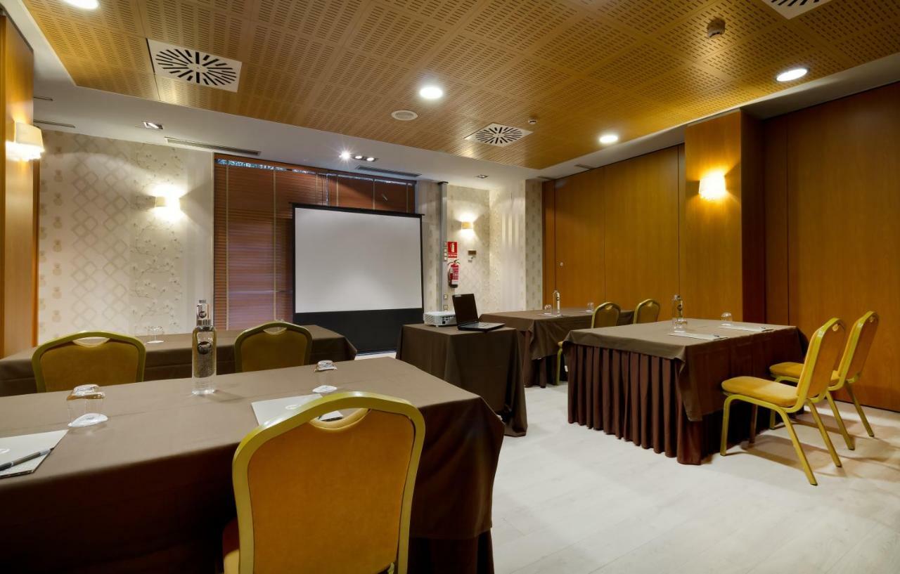 Oca Villa de Avilés Hotel Kültér fotó
