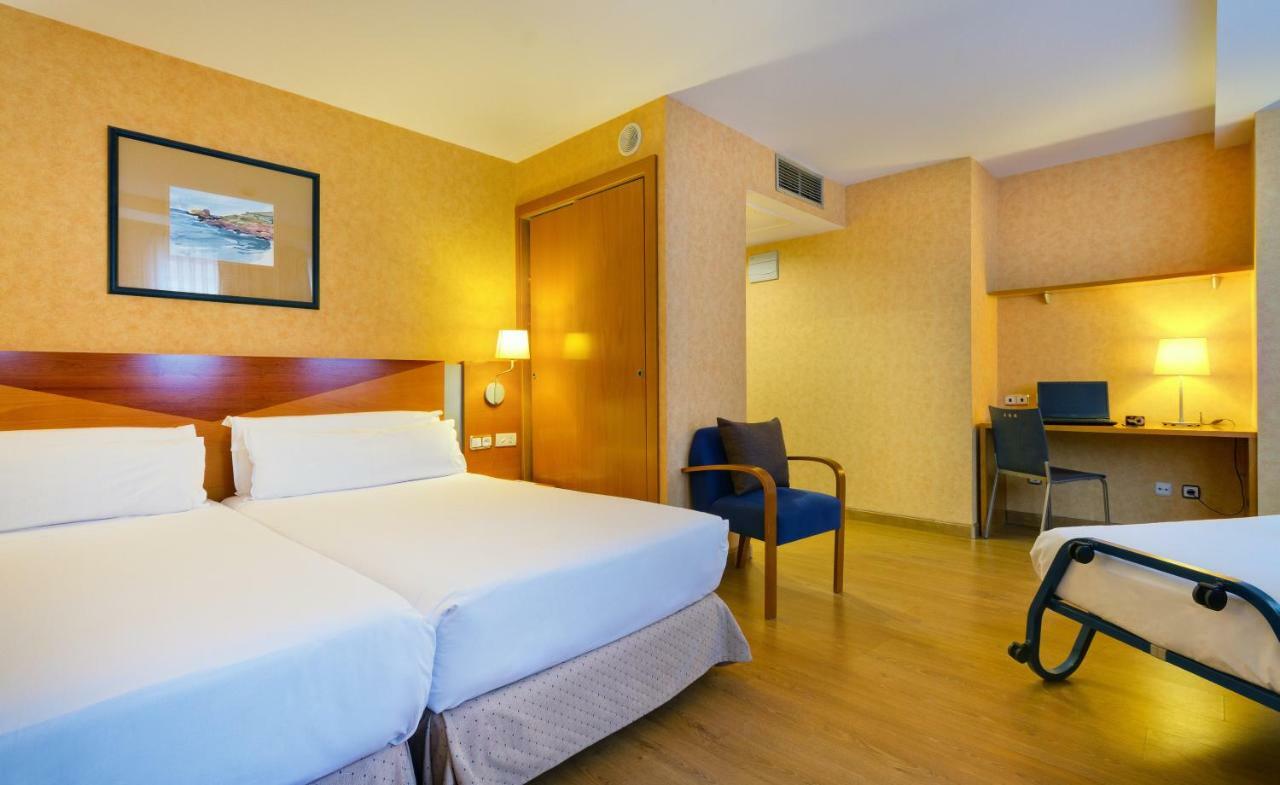 Oca Villa de Avilés Hotel Kültér fotó